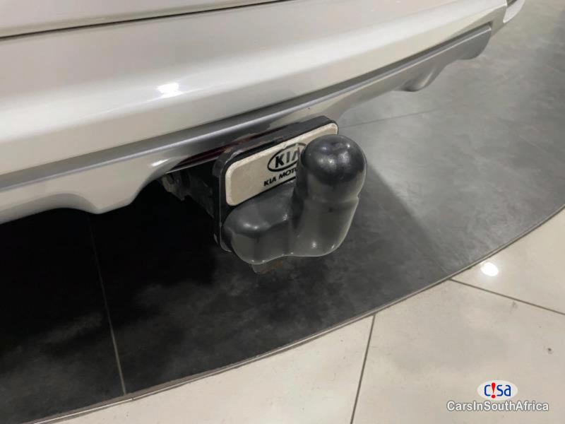 Kia Sedona Automatic 2019 - image 16