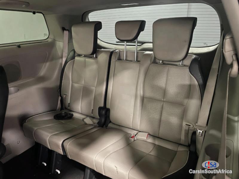 Kia Sedona Automatic 2019 in Western Cape - image