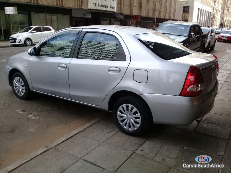 Toyota Etios 1.5 Manual 2015