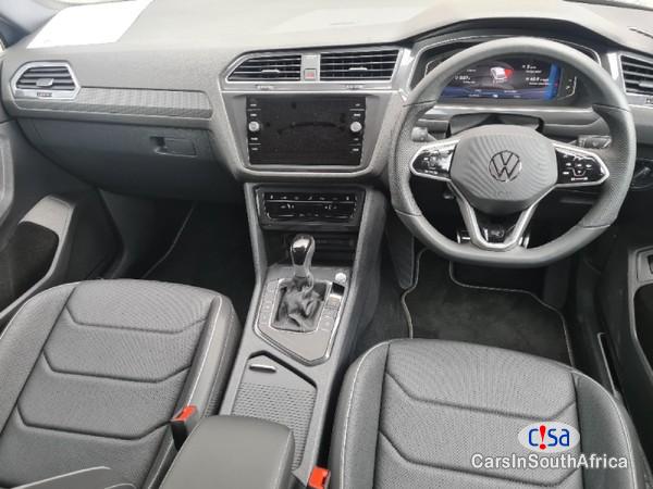 Volkswagen Tiguan 3000 Automatic 2019 - image 4