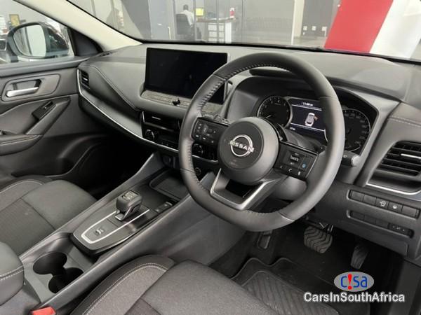 Nissan Qashqai 1.3 Automatic 2023 - image 3