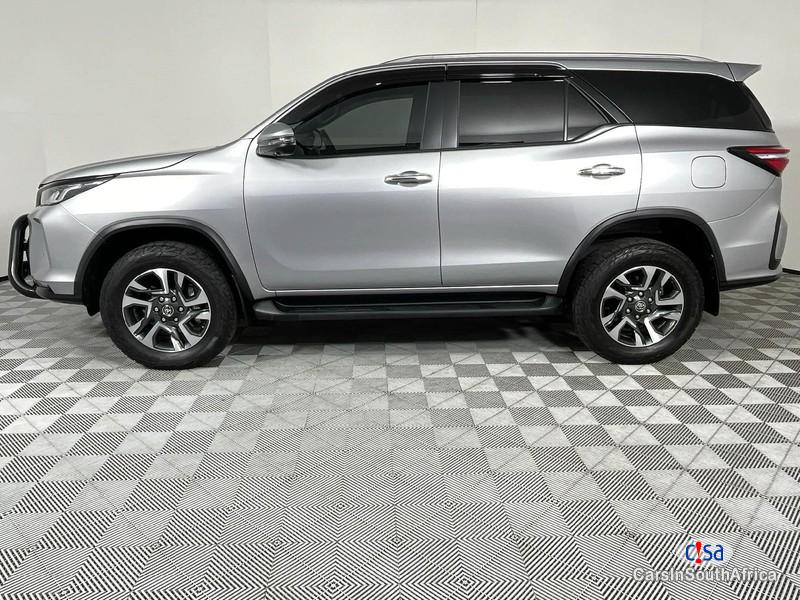 Toyota Fortuner Automatic 2023 - image 14