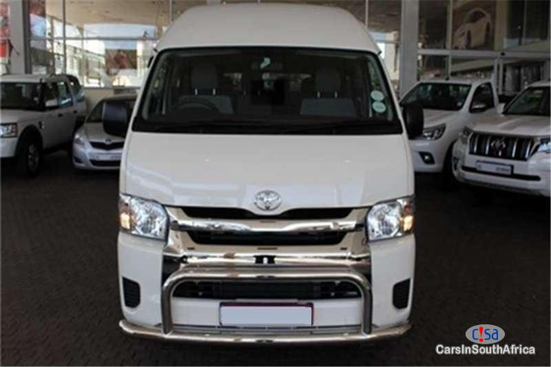Toyota Quantum 2.5 Manual 2018 - image 2