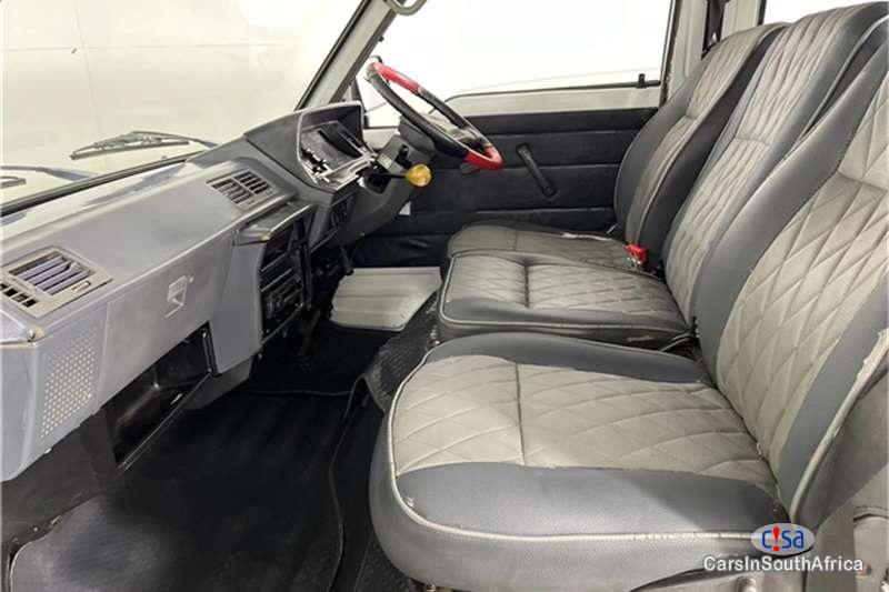 Toyota HiAce 2.2 Manual 2007 - image 7