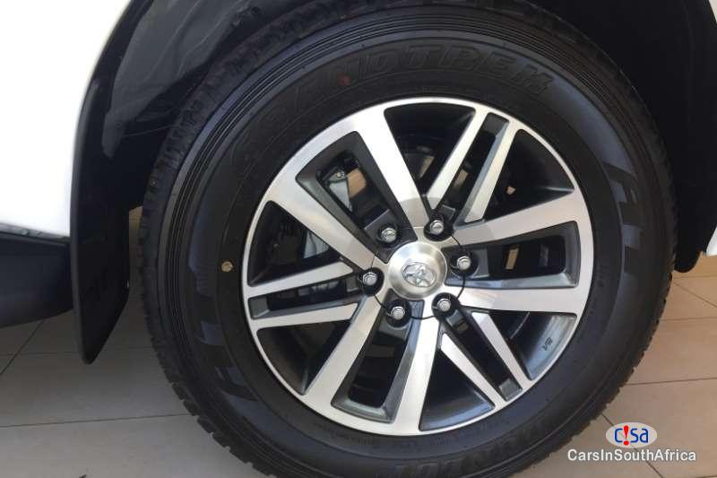 Toyota Hilux 2.8 Manual 2018 - image 12