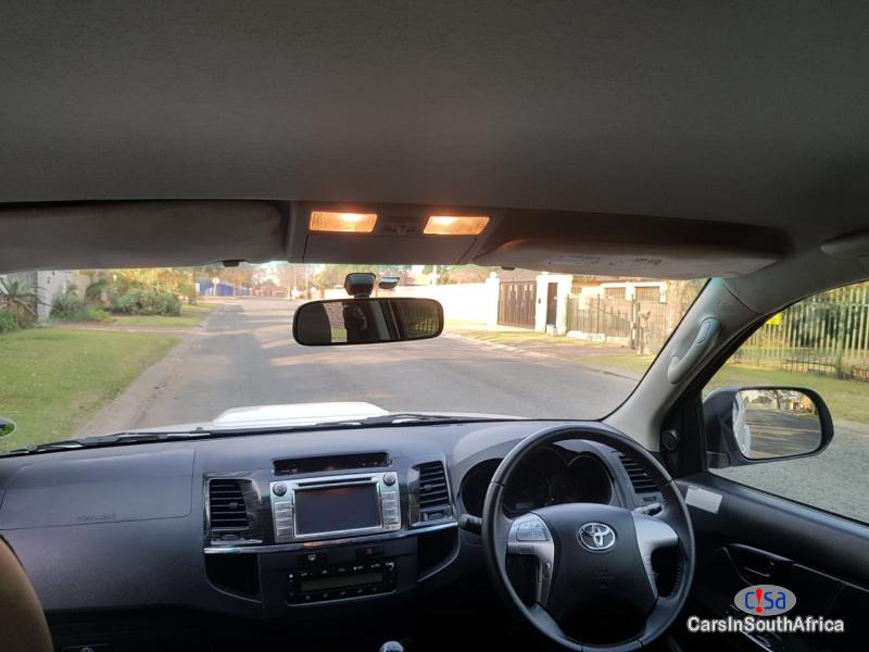 Toyota Hilux 3.0 Manual 2015 - image 4