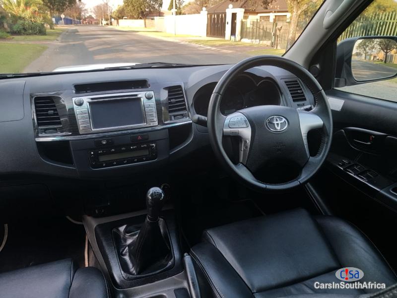 Toyota Hilux 3.0 Manual 2015 - image 5