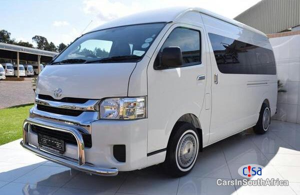 Toyota Quantum 2.7GL Manual 2017 - image 2