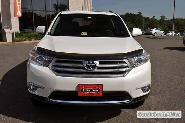 Toyota Automatic 2013 - image 2