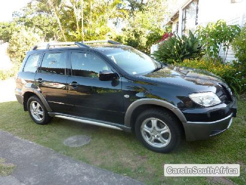 Pictures of Mitsubishi Outlander 2005