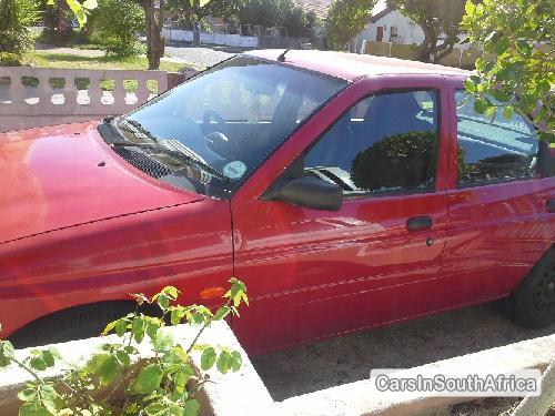 Pictures of Ford Escort 1997