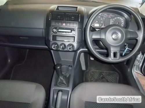 Pictures of Volkswagen Polo Manual 2010