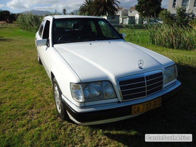 Picture of Mercedes Benz W124 Automatic 1994