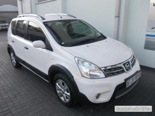 Pictures of Nissan Livina Manual 2011