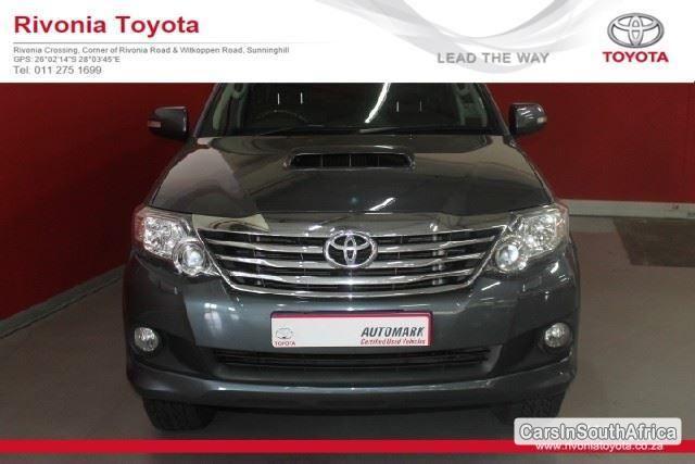 Picture of Toyota Fortuner Manual 2014