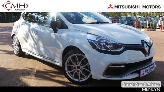 Picture of Renault Clio Automatic 2014