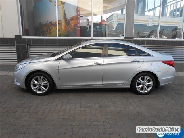 Hyundai Sonata Automatic 2012