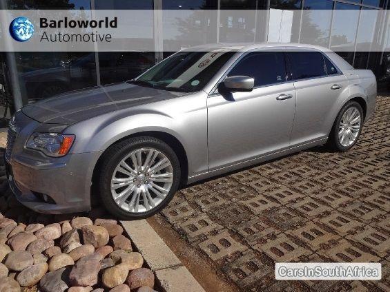 Pictures of Chrysler 300C Automatic 2013