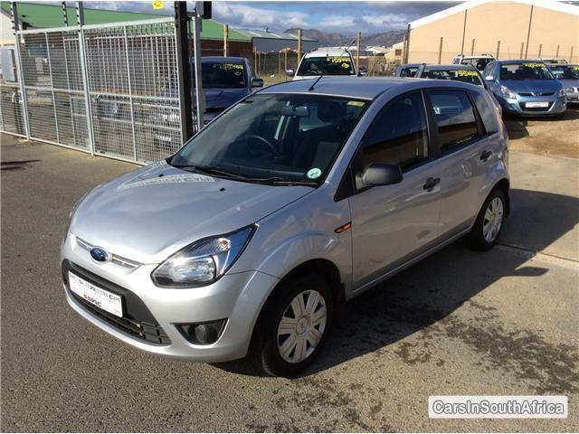 Picture of Ford Figo Manual 2010