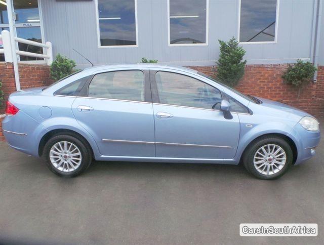 Pictures of Fiat Linea Manual 2009