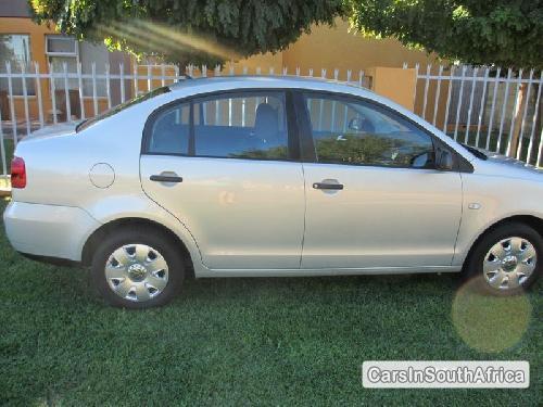 Volkswagen Polo Manual 2010