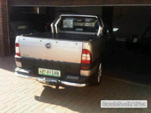 Fiat Strada 2008 - image 2