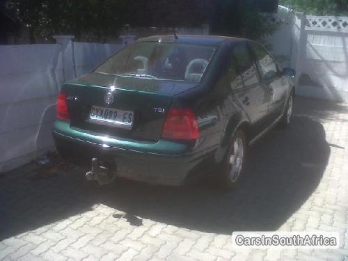 Volkswagen Jetta 2001 - image 2