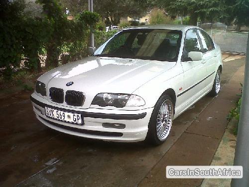 BMW 3-Series 2001 - image 2