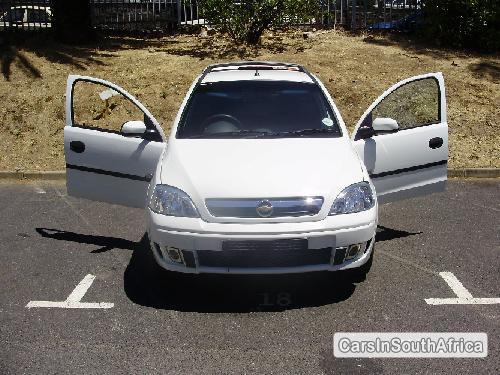 Chevrolet 2011 - image 2