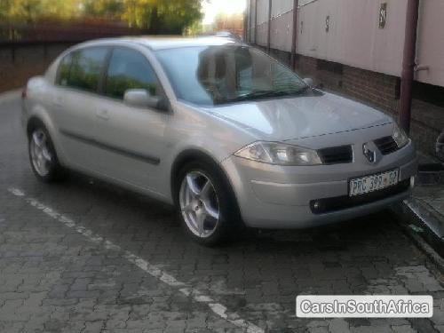 Renault Megane - image 2