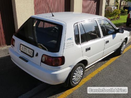 Toyota 2004 - image 2
