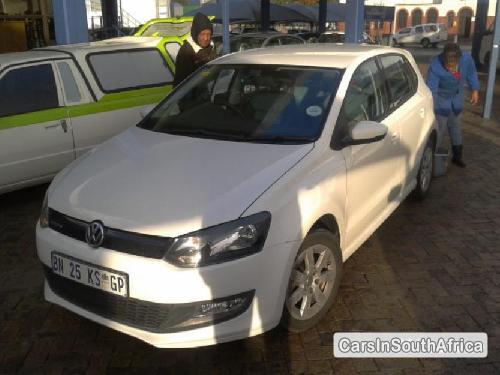 Volkswagen Polo 2011 - image 2