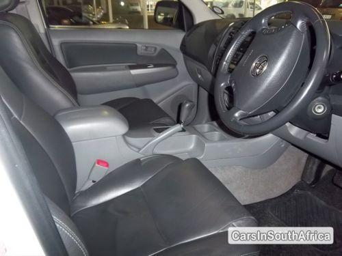 Toyota Hilux Automatic 2009
