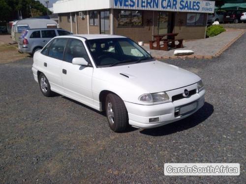 Opel Astra Automatic 1997 - image 2