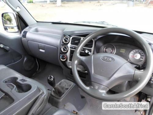 Kia Manual 2006 - image 2