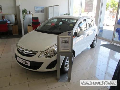 Opel Corsa Manual 2014 - image 2