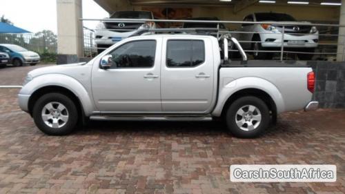 Nissan Navara Automatic 2010