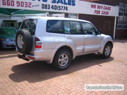 Mitsubishi Pajero Automatic 2001 - image 2