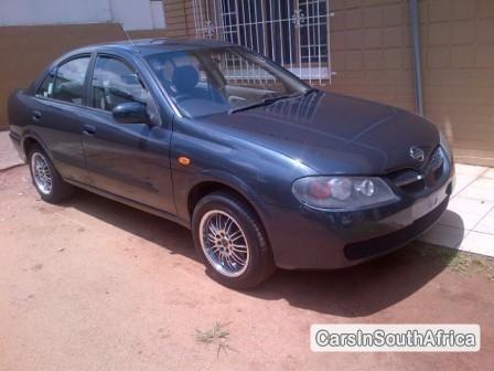 Nissan Almera Manual 2002 - image 2