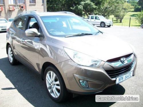 Hyundai ix35 Manual 2010 - image 2