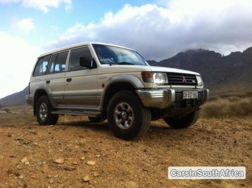 Mitsubishi Pajero Manual 1998