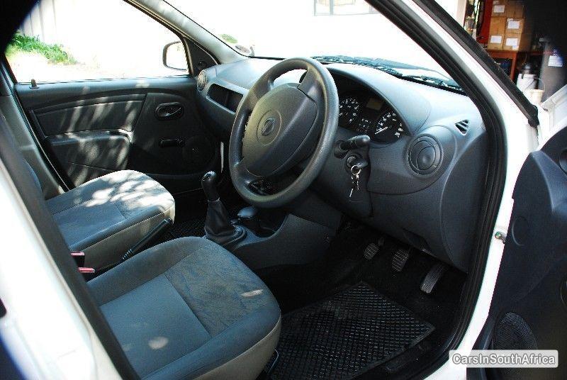 Nissan NP200 Manual 2012