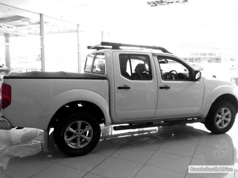 Nissan Navara Automatic 2011