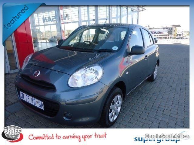 Nissan Micra Manual 2015 - image 2