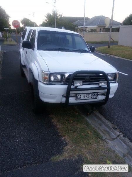 Toyota Hilux Manual 1999