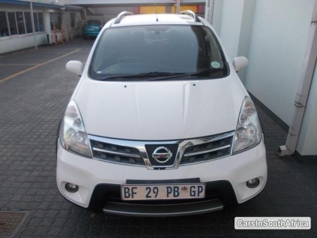 Nissan Livina Manual 2011 - image 2