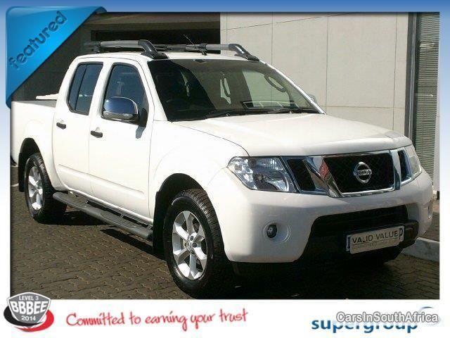 Nissan Navara Manual 2015 - image 2