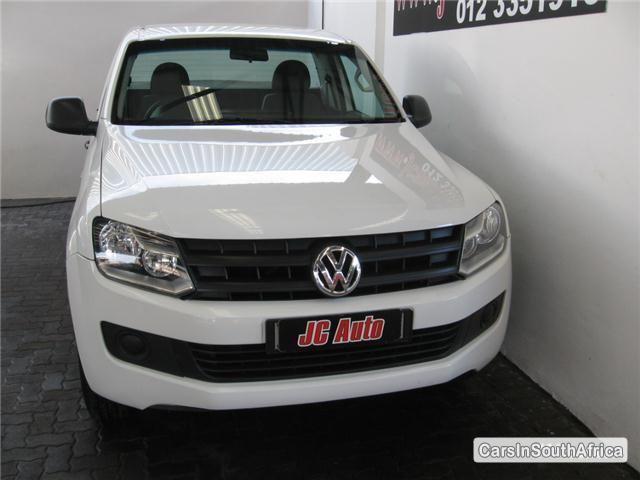 Volkswagen Amarok Manual 2012 - image 2