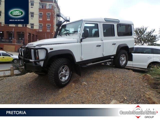 Land Rover Defender Manual 2012 - image 2