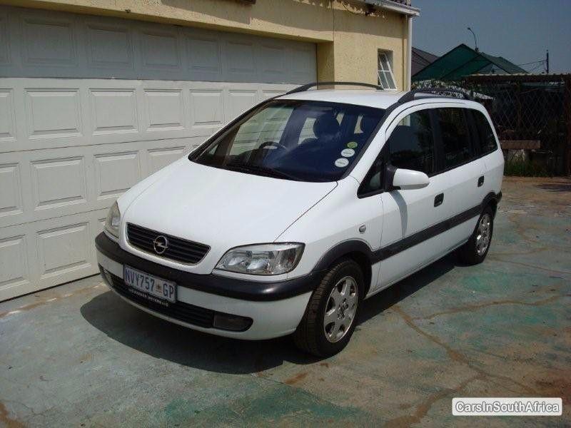 Opel Zafira Manual 2002 - image 2